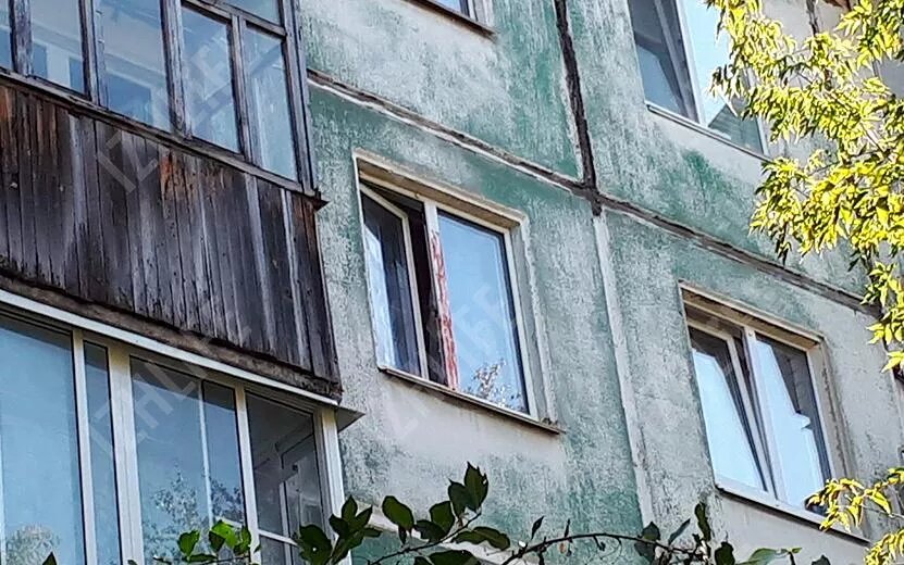    Громкое дело о выпавшей из окна школьнице: IZHLIFE поговорил с родственниками подозреваемого в насилии