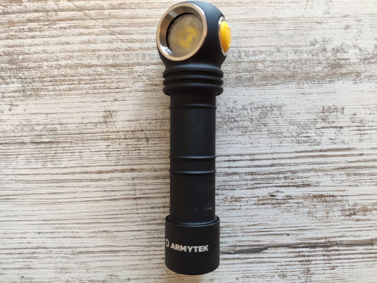 Фонарь armytek wizard c2. Armytek Wizard c2 Pro. Armytek Wizard c2 WR. Armytek Wizard Wizard c2 Pro. Фонарь Armytek Wizard c2 Pro Max.