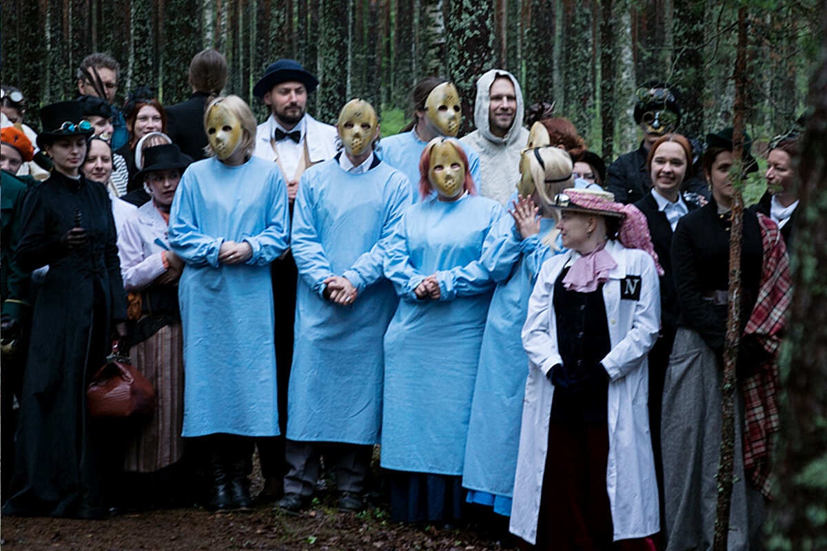 Весёлая команда психбольницы. Игра "Стимпанк", 2016 г. 600+ участников.