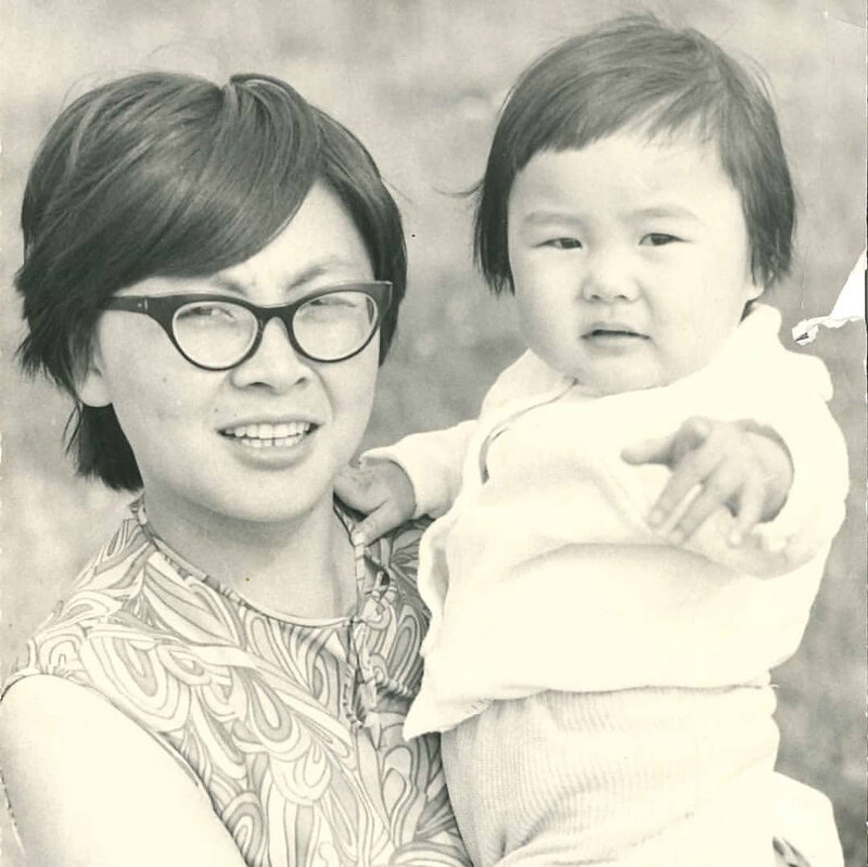 Анита Цой с мамой