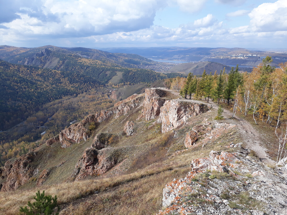 Торгашинский хребет.