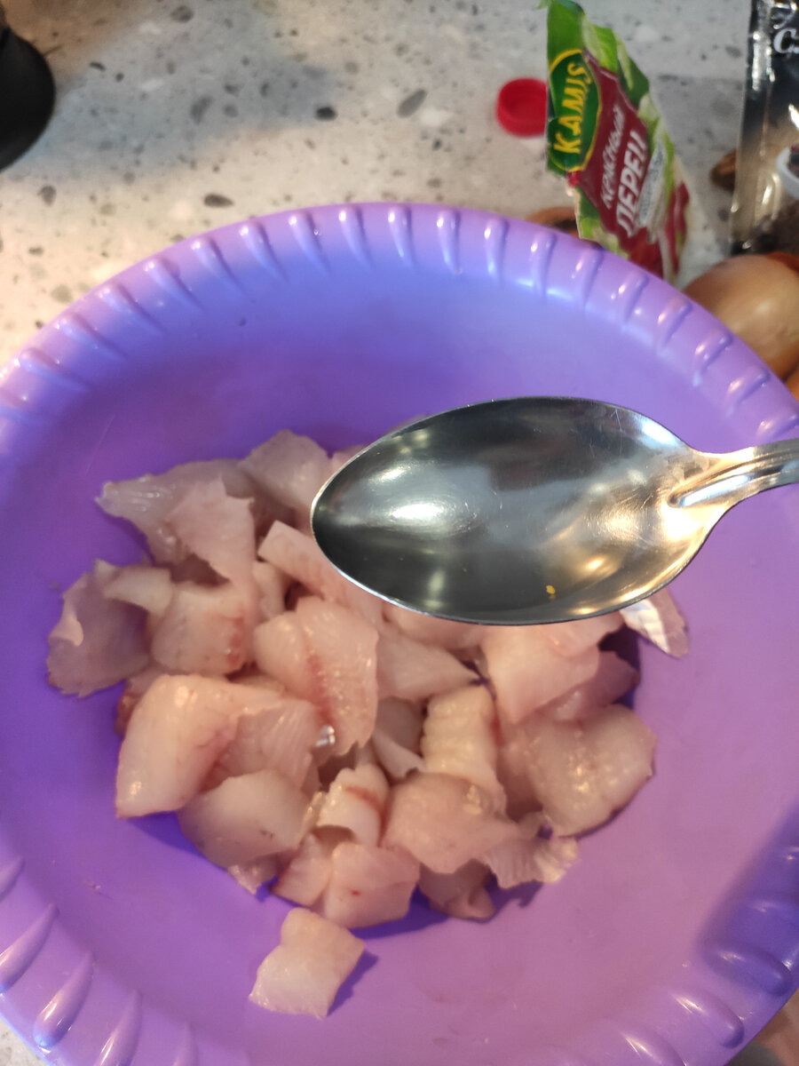 Вливаем уксус