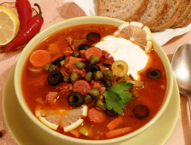 Солянка классическая