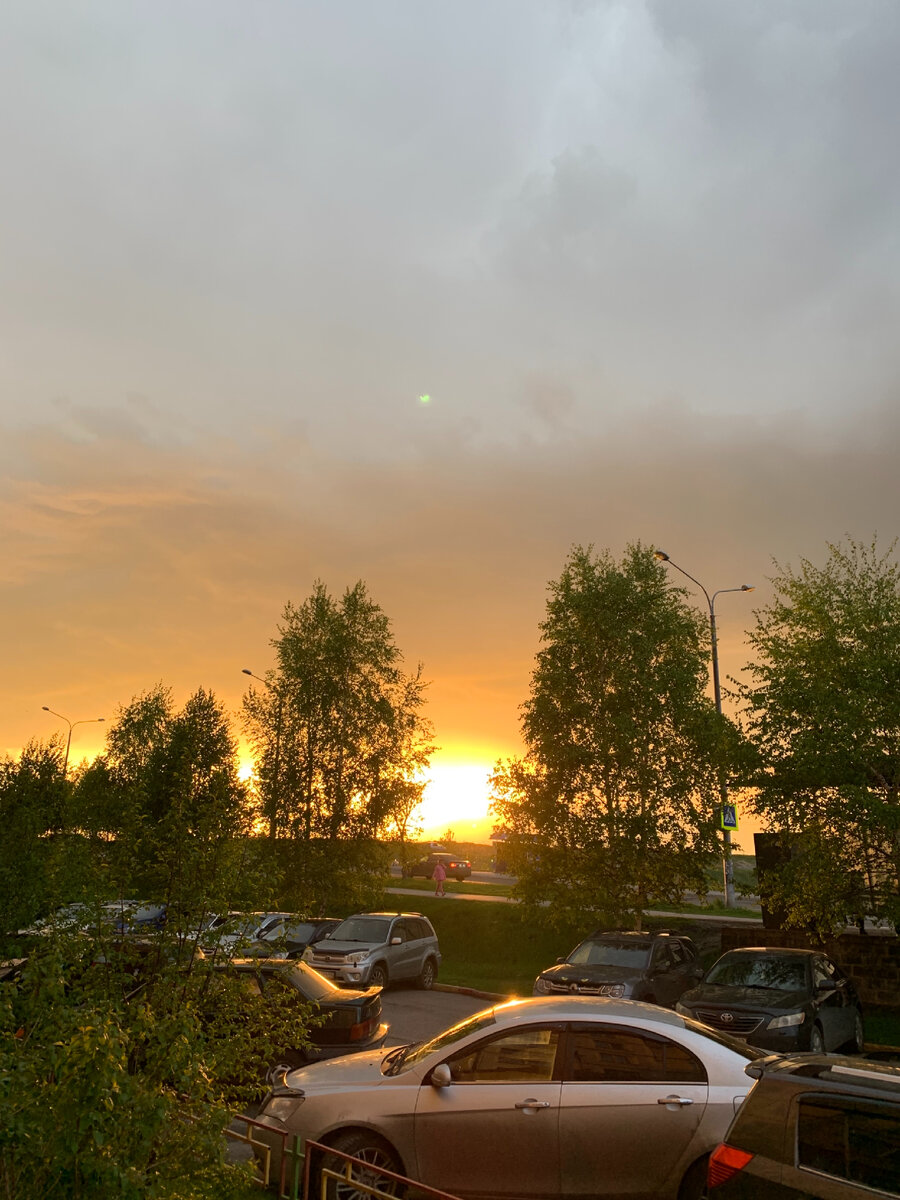 Вчерашний закат перед дождем с грозой