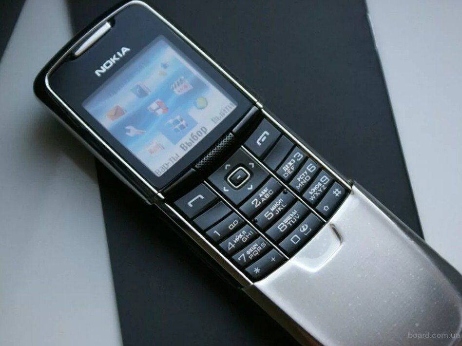 Кнопочный телефон Nokia 8800 | Кнопочные телефоны Rarephones.ru | Дзен