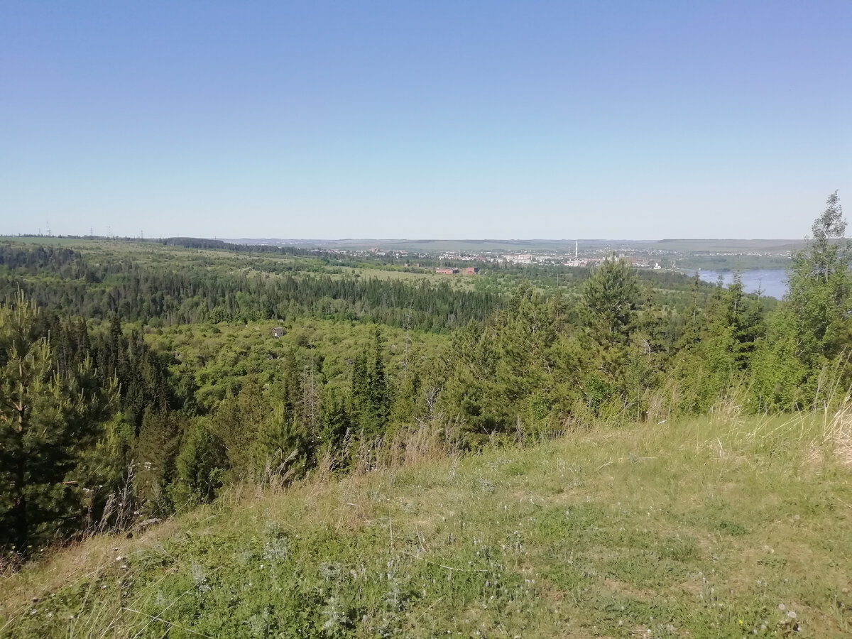 Вид на г. Вятские Поляны и реку Вятка