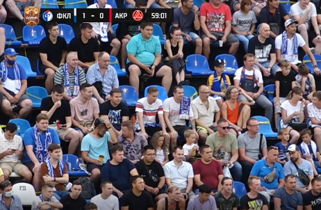 Факел-Акрон 1:0.