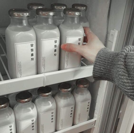 Я только спросить: молочные продукты вредят коже? | Buro247.ru | Дзен