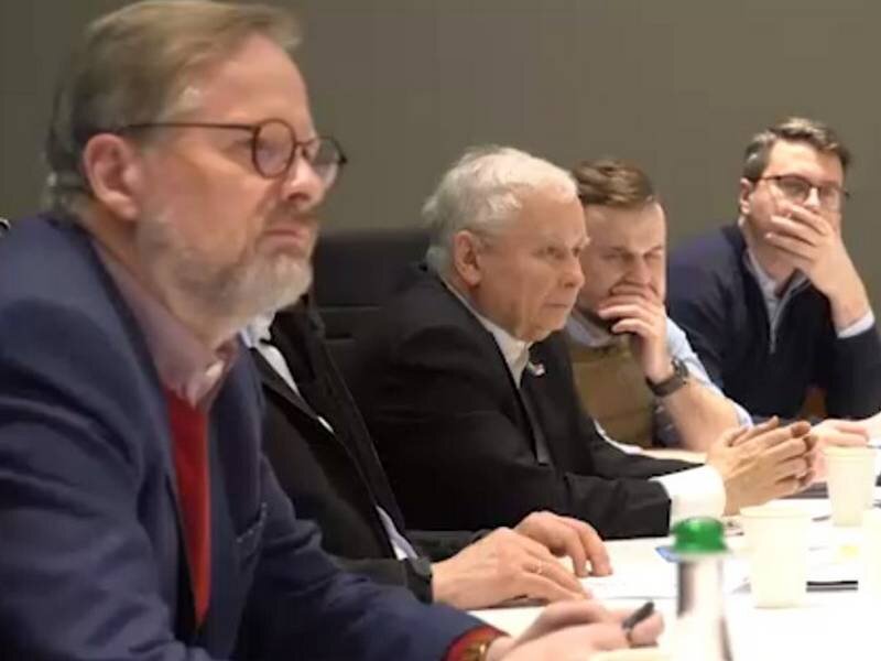 Чиновники из Восточной Европы в Киеве 