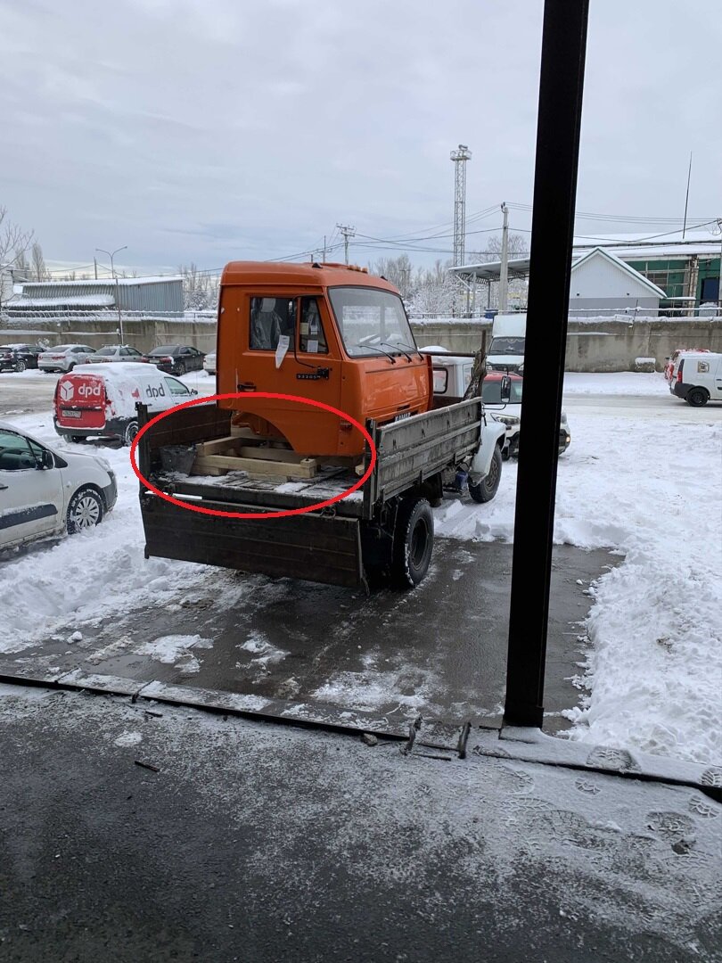 Покупать такие бруски в строительном супермаркете затратно