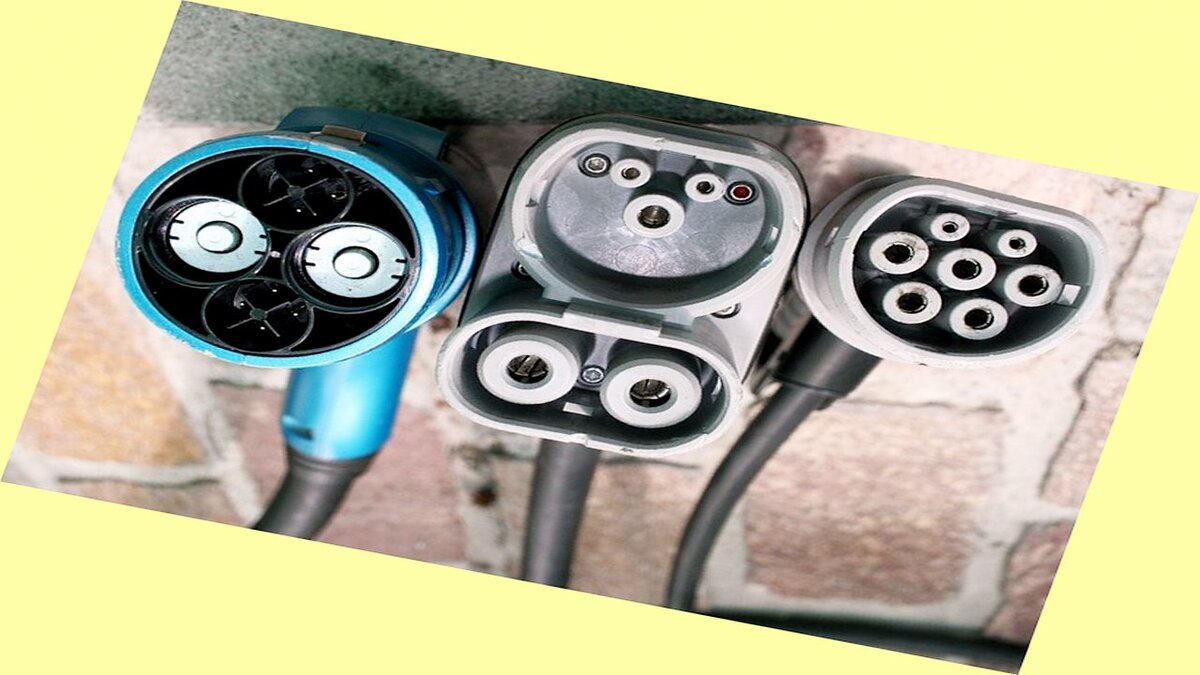 Вилки CHAdeMO, CCS Combo 2 и Type 2 EV.