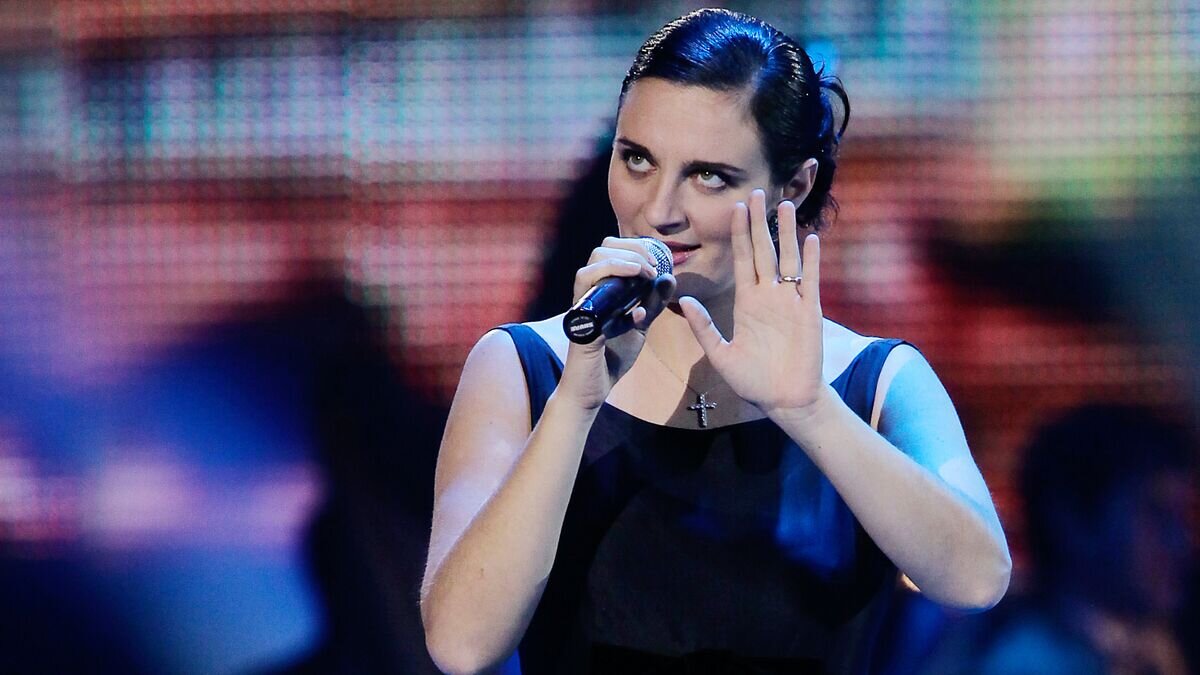     Певица Елена Ваенга© РИА Новости / Руслан Кривобок