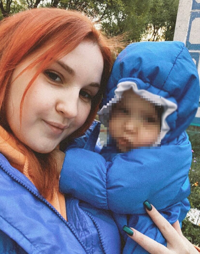    Анастасия Томилова с сыном. Фото: Из личного архивa
