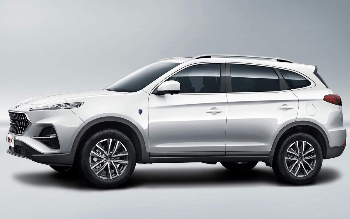 Новый JAC S7(в Китае X7) Источник фото: Яндекс Картинки