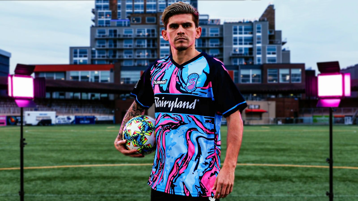 Форум форварда. Forward Madison FC. Футбольная форма форвард. Футбольная форма нападающего.