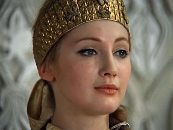 Лариса Ерёмина в фильме «Иван Васильевич меняет профессию»