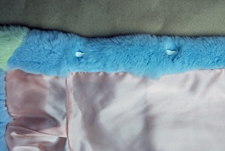 Эти два крючка подлежат замене