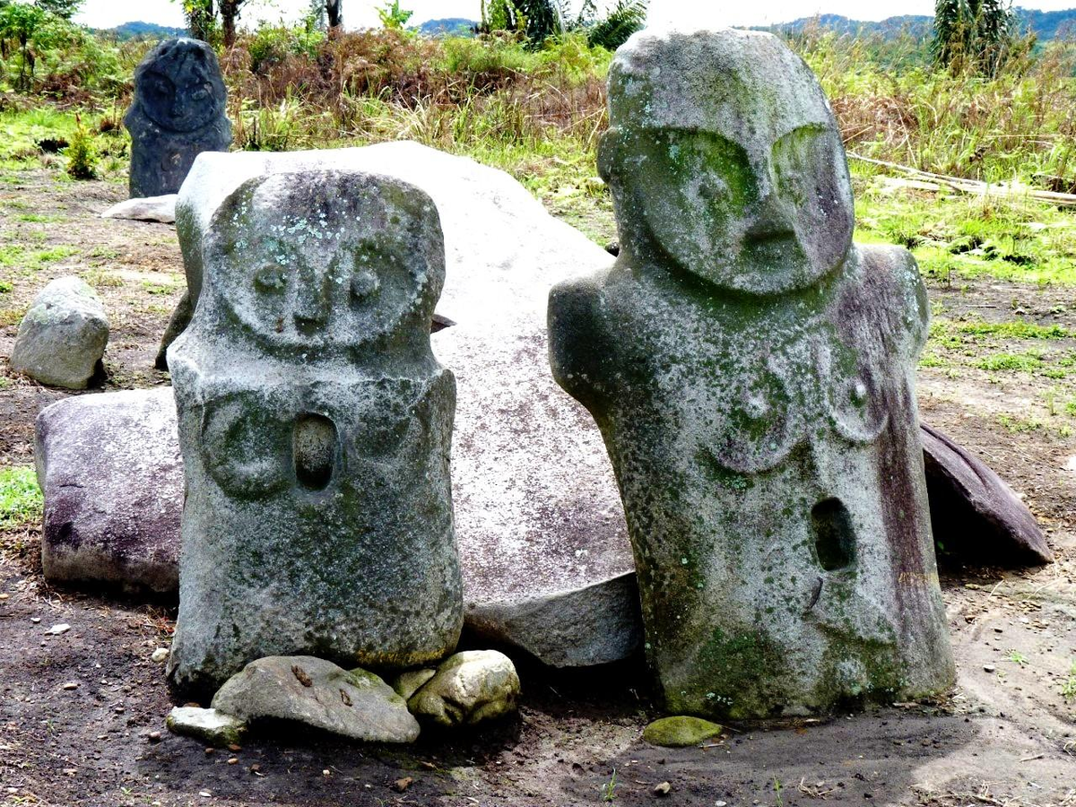 Стражи долины Бада. Фото: https://yandex.ru/images