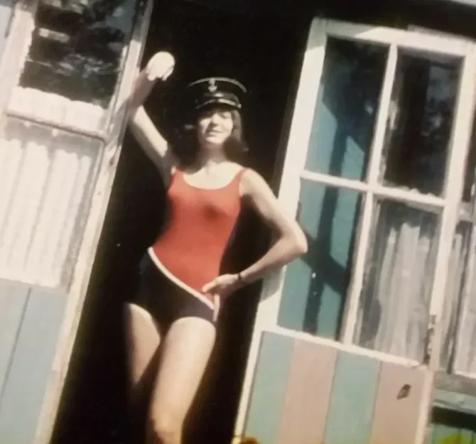 На даче в том самом выпускном, 1966 году.