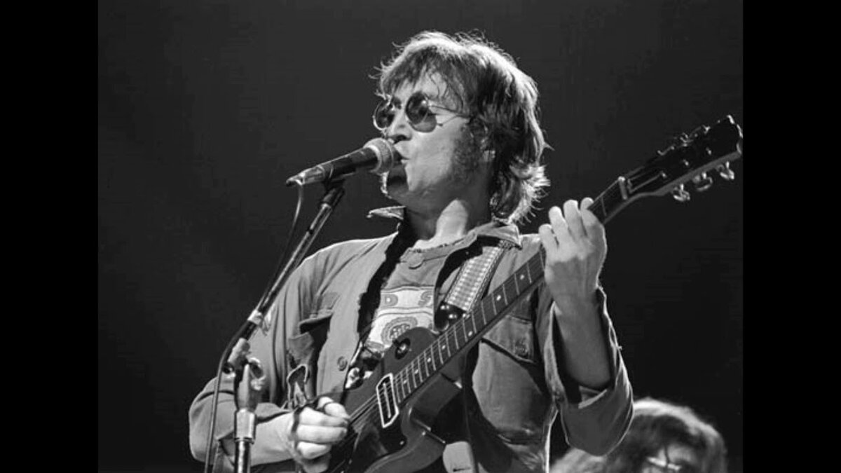 Джон Леннон