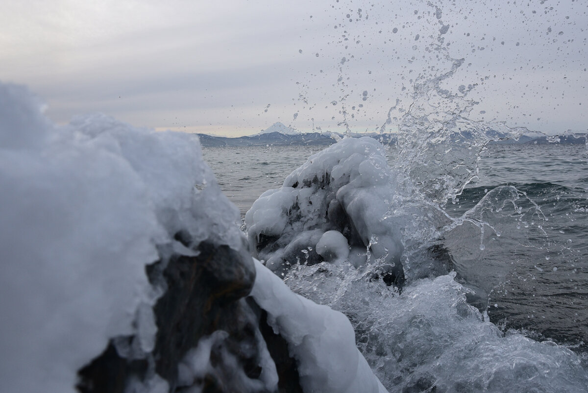 Ну она же реально вот такая холодная. Фото автора.