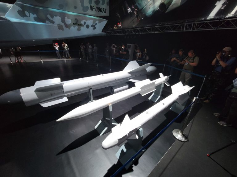 Дешевая игрушка для бедных стран: что не так с новейшим российским Су-75 Checkmate?7
