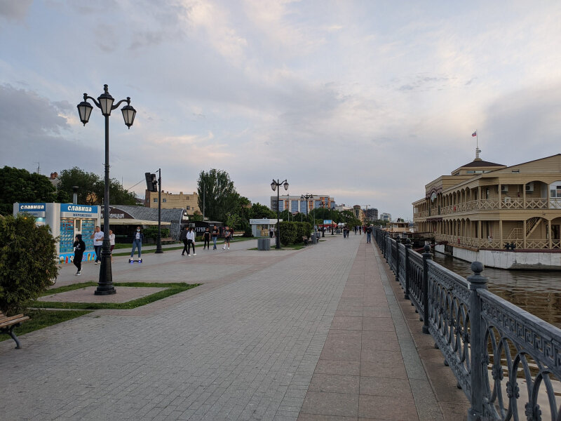 Набережная астрахань
