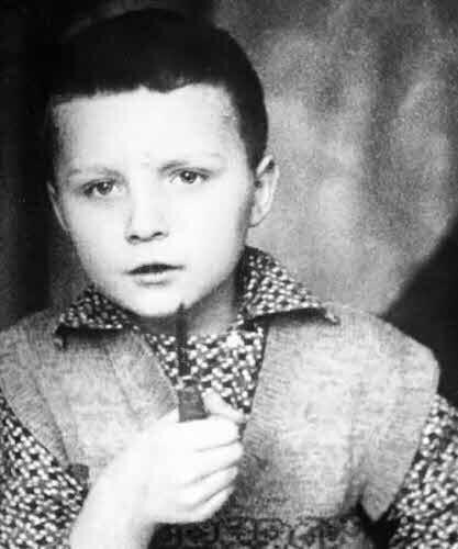 Ю.М. Поляков в детстве. Сразу видно - будущий мэтр литературы