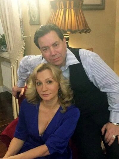 Анна якунина муж фото Отвергнув мужа-неудачника, она уже более 20-ти лет счастлива со своим тайным пок