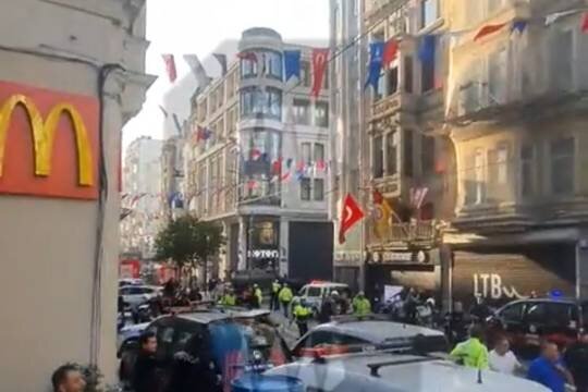    На туристической улице Истикляль в Стамбуле произошел теракт