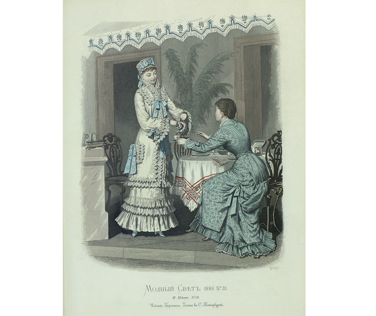 Утренний туалет, аналог капота, но укороченный - кофта, в сочетании с юбкой. Из журнала "Модный свет", 1880.
