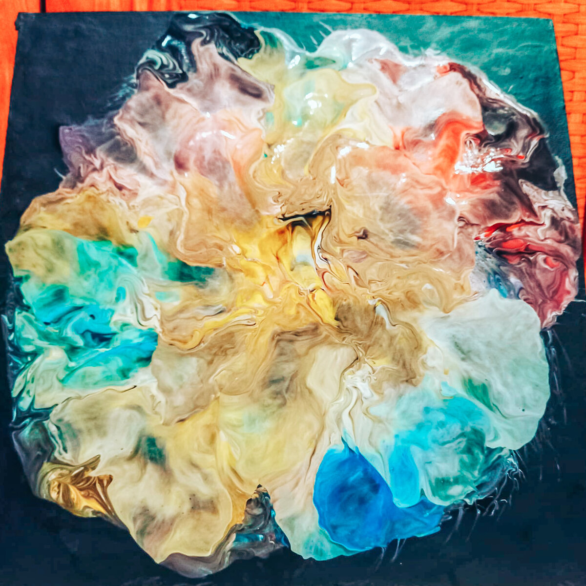 дуем на краску