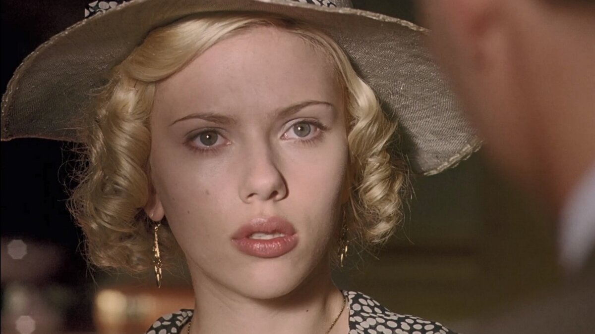 Скарлет Йоханссон (Мэг Уиндемир)