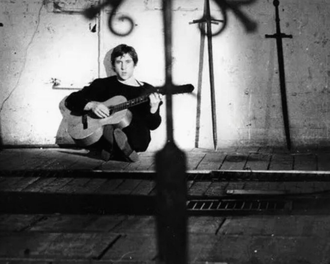 1 Владимир Высоцкий в роли Гамлета в спектакле Юрия Любимова «Гамлет». Московский театр на Таганке, Москва, 1971 год.