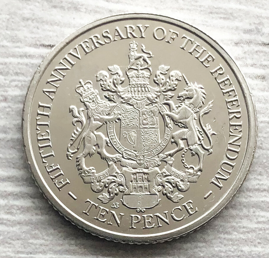 Гибралтар 10 пенсов 2017   50 лет референдуму. Фото автора.