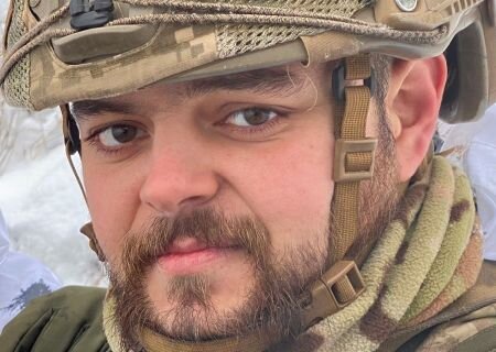    Помилованный британский наёмник Эслин вернулся на Донбасс, получив повышение
