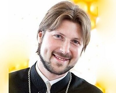Иерей Глеб Грозовский, бывший настоятель храма святого Иоанна Воина в Малое Верево, приговоренный к 14 года лишения свободы в январе 2018 года.