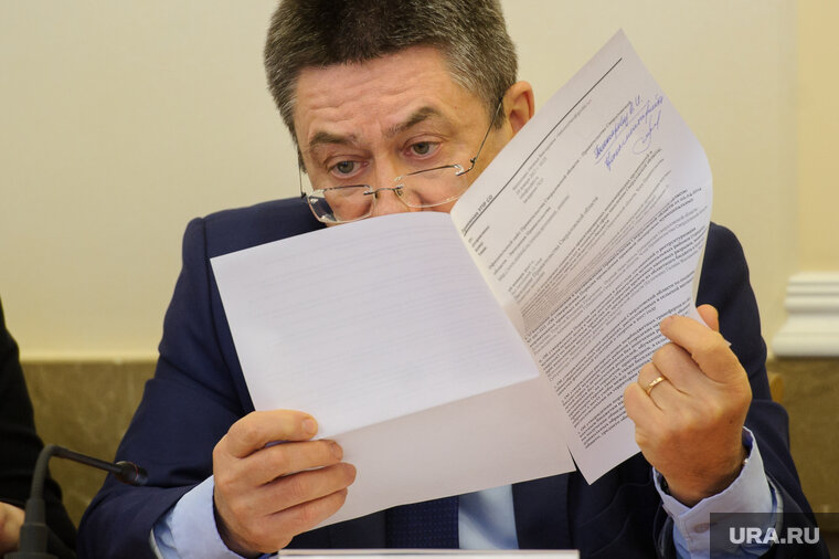    Детский омбудсмен Мороков заинтересовался дракой школьниц в Североуральске