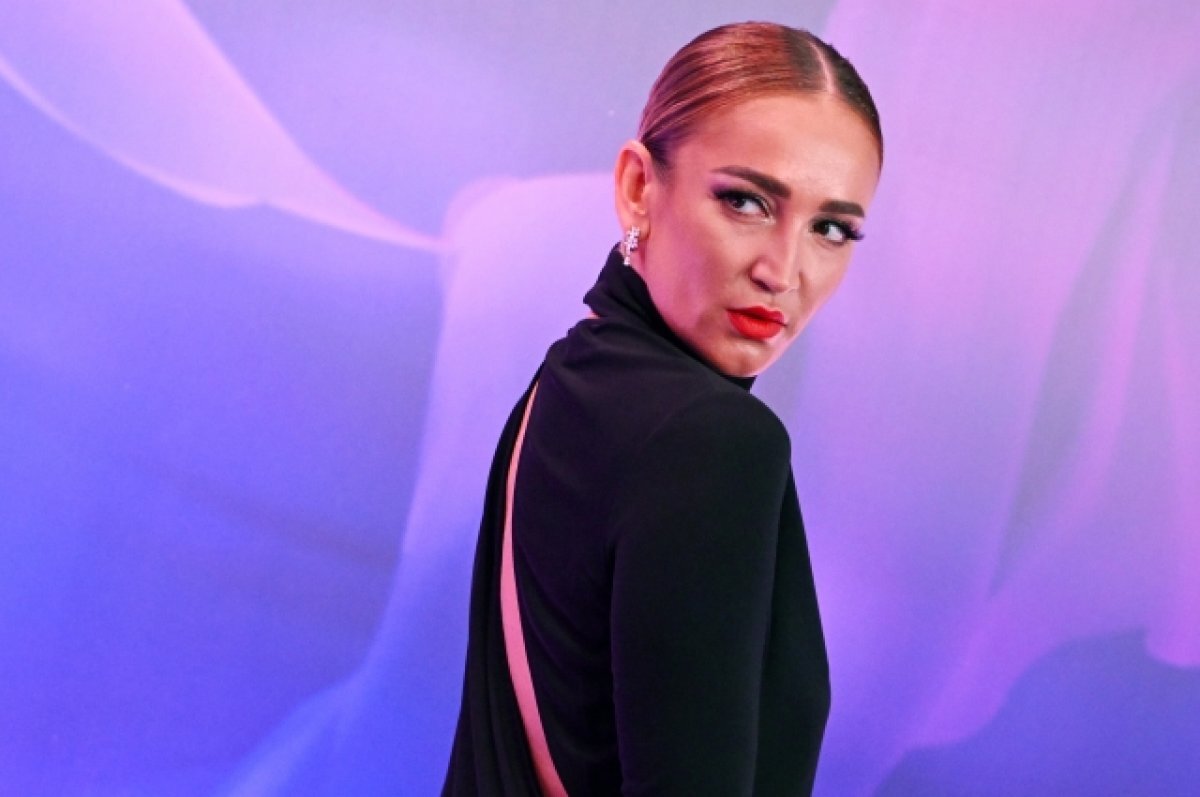    Ольге Бузовой разбили лицо на концерте в Дубае