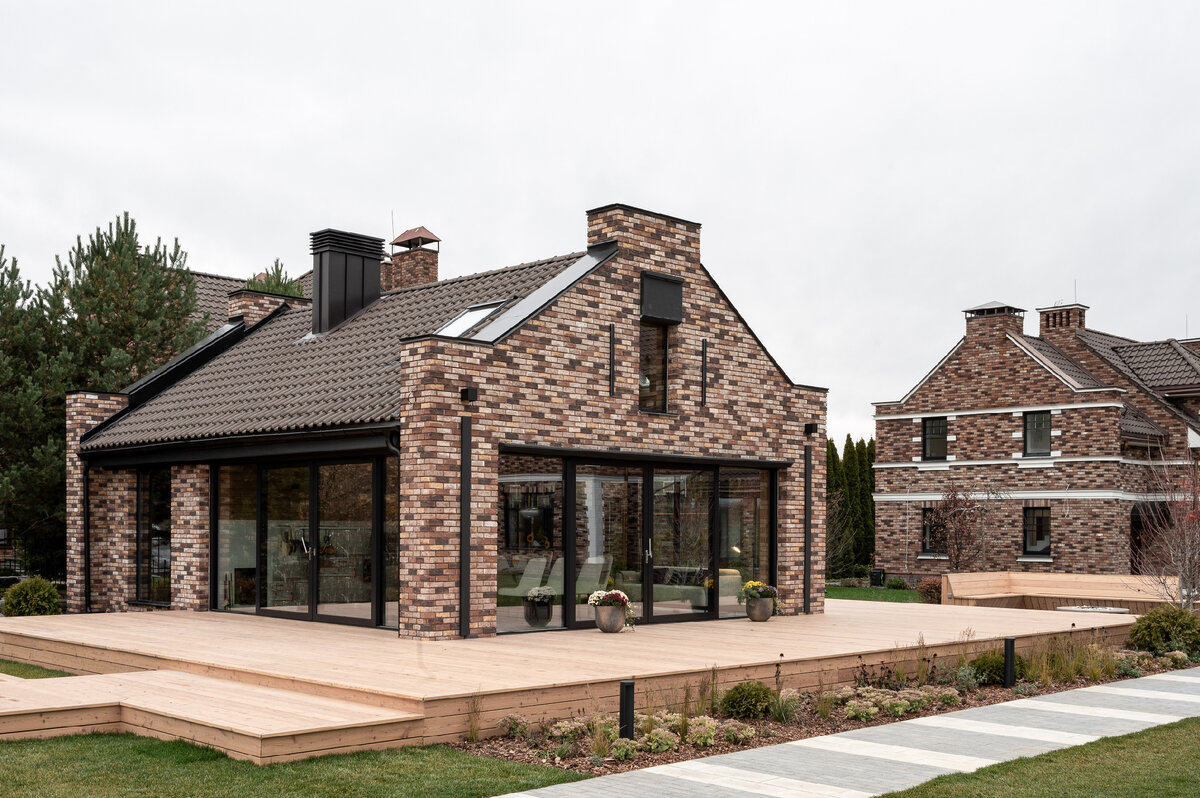 Домик для отдыха. КП «Бельгийская деревня». Фото: Grillzone | Kampika