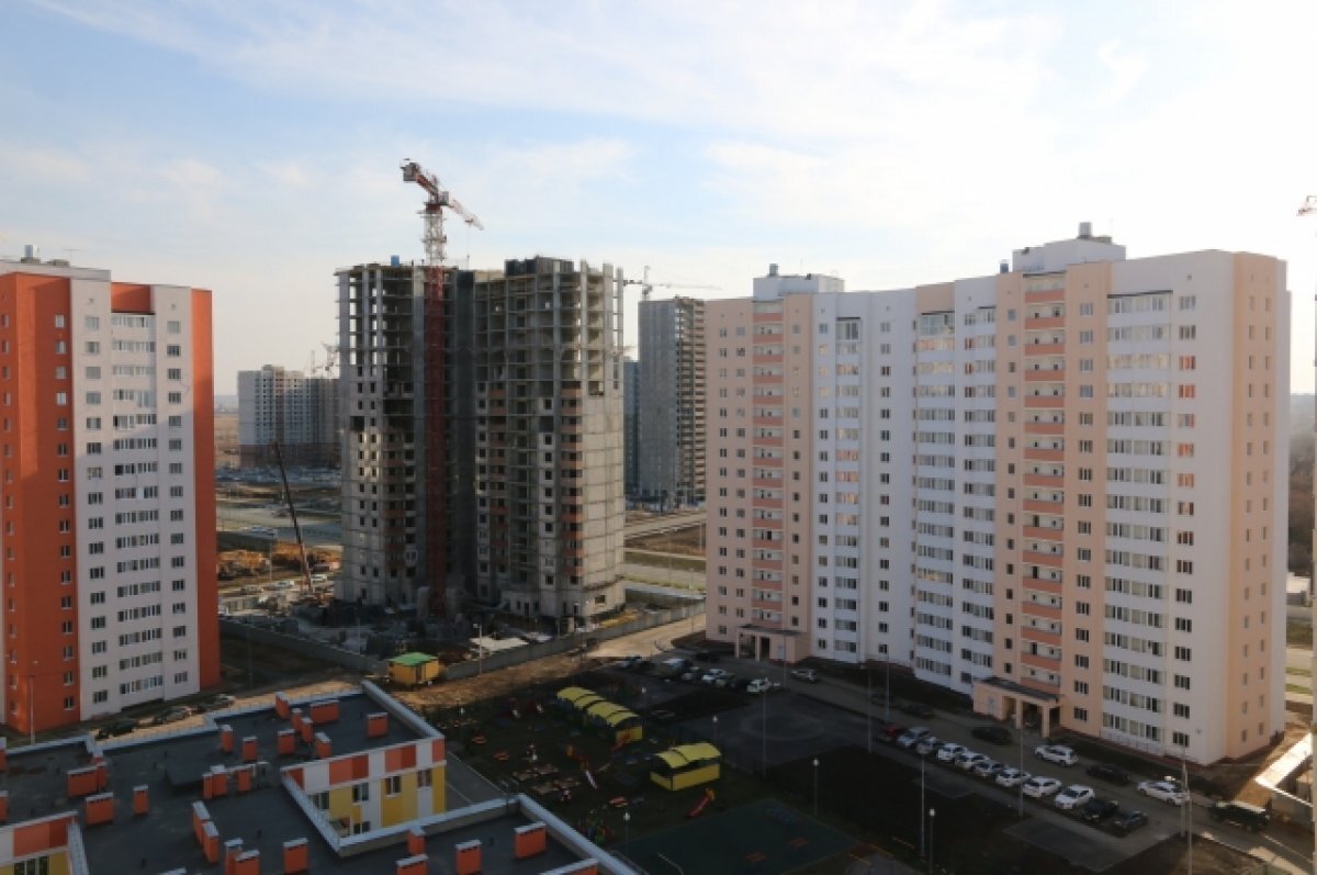    Владимир Путин оценил темпы строительства жилья в Самарской области