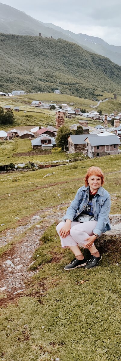 Позади Ушгули