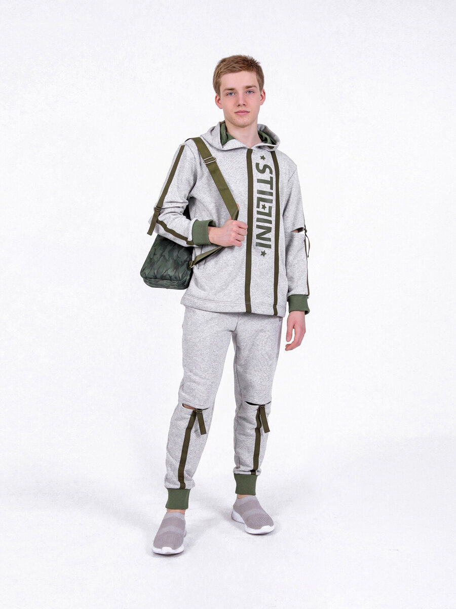 ТОП-3 удобных и комфортных мужских молодёжных спортивных костюма от STILLINI сезона «Весна-лето 2021».