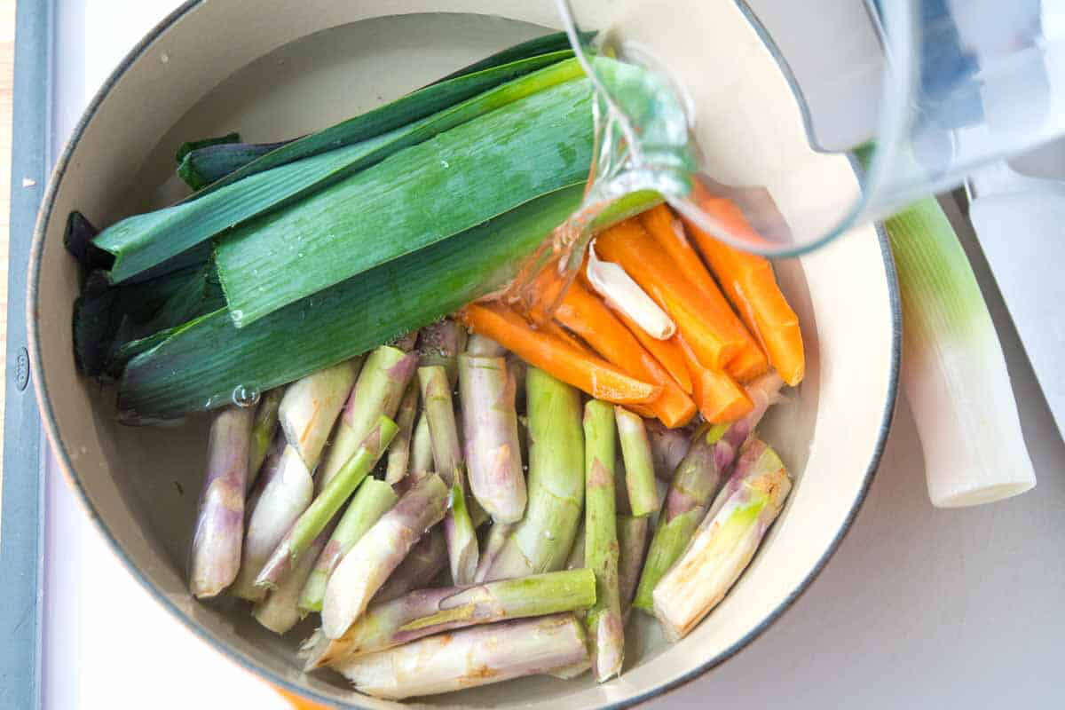 Воздушный крем-суп из спаржи. Вегетарианский рецепт. | Вкуснотень.Дзен |  Дзен