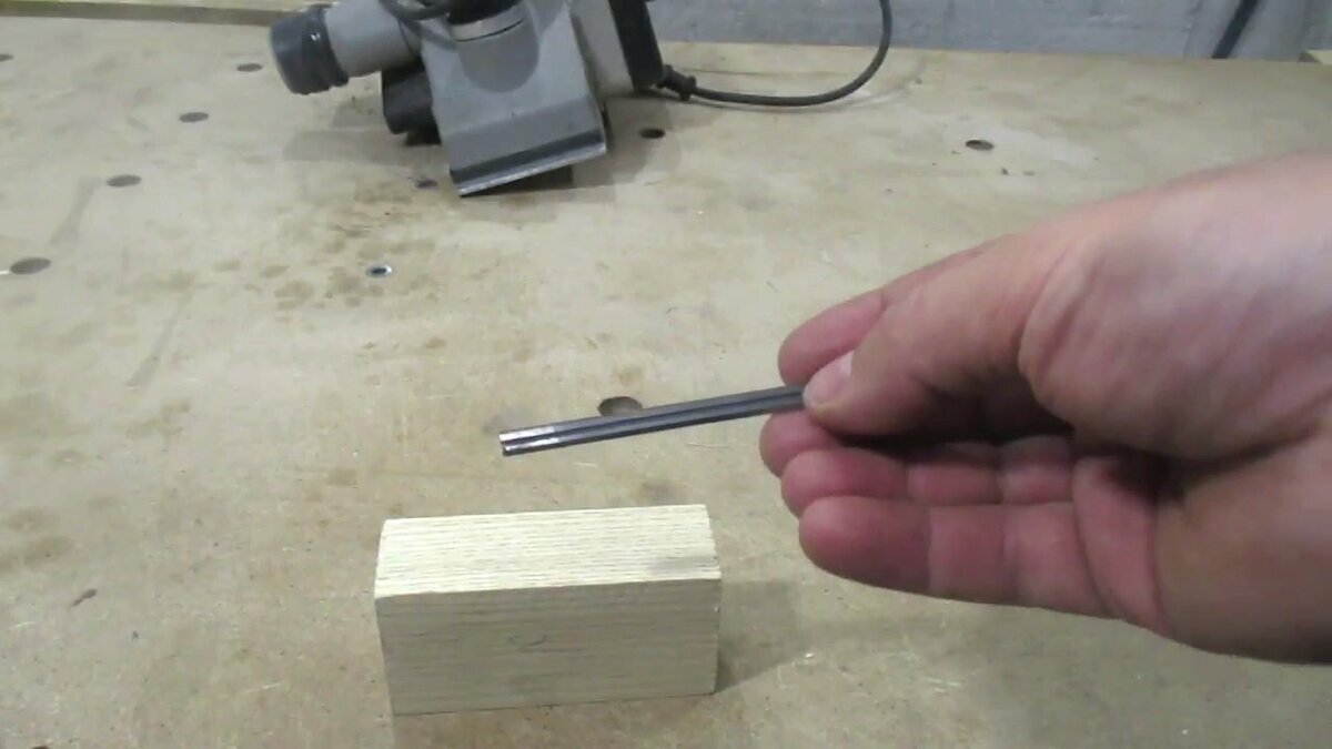 одноразовые тонкие ножи для рубанка. Фото автора