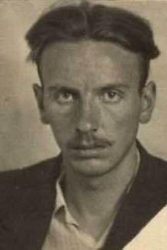 Алексей Свешников - фото в личном деле военкомата