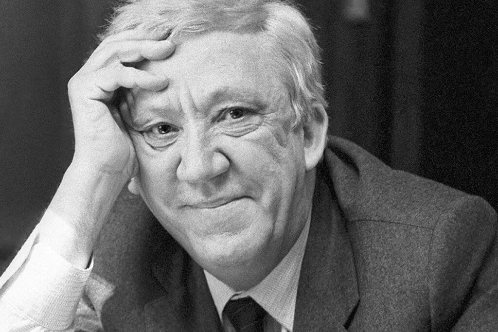 Юрий Никулин: прошёл две войны, ранения и контузии | КИНО TALK | Дзен