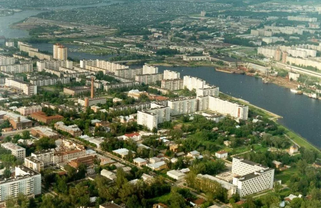 Сколько время в череповце. Череповец центр города. Череповец Вологодская область. Череповец с птичьего полета.