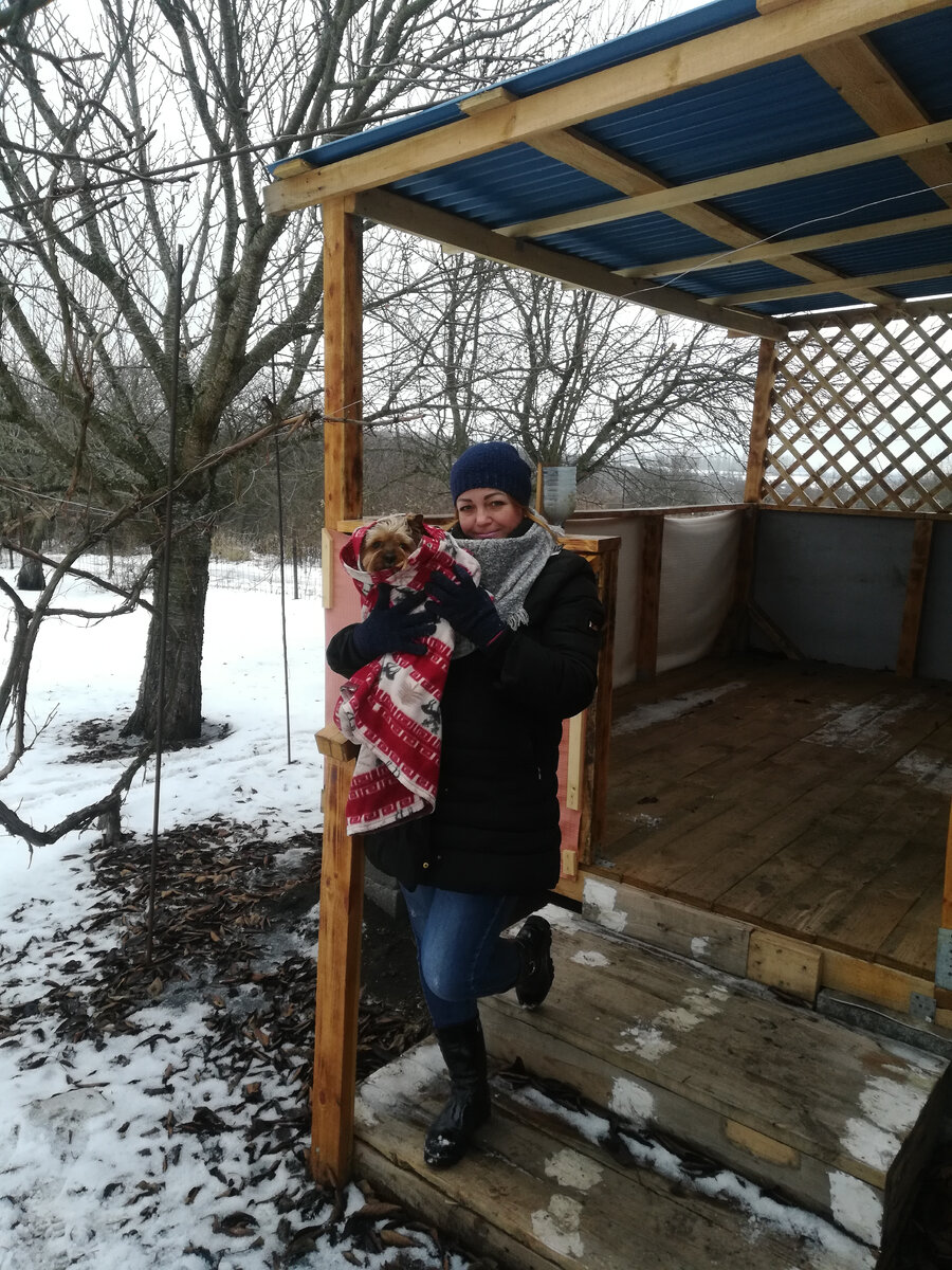 Вот в таком виде стройка остановилась.