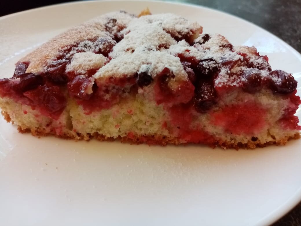 Пирог с клюквой